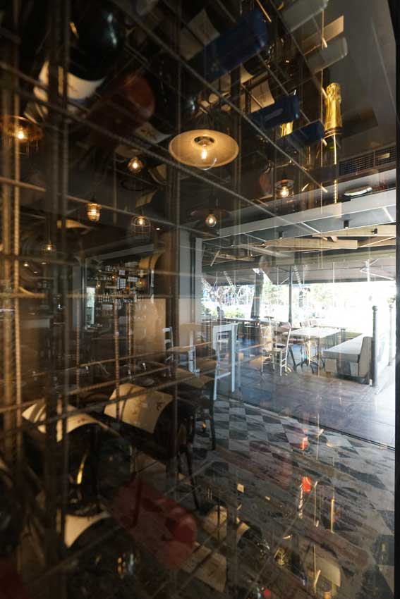 Greek-SPIRIT-Bar-Restaurants-Interior-Design-
