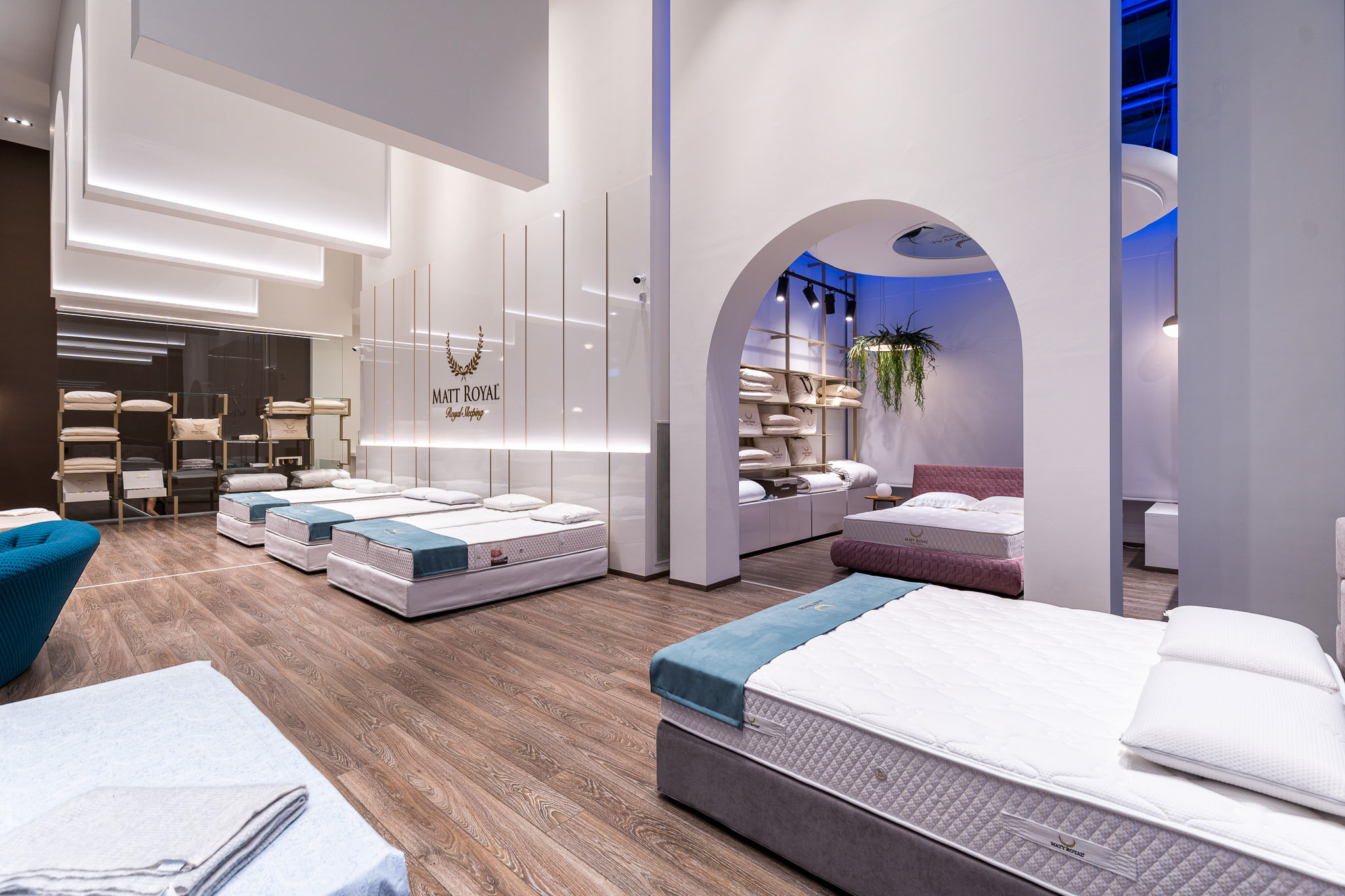 Matt Royal Matress Store Interior Design Renovation Thessaloniki