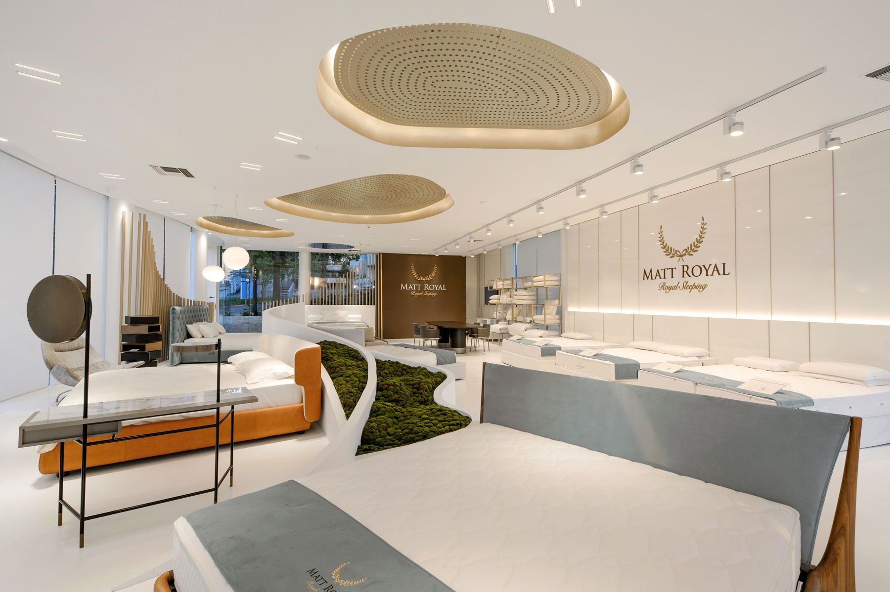 Matt Royal Flagship store in Athens Nous-Noos Interior Architects